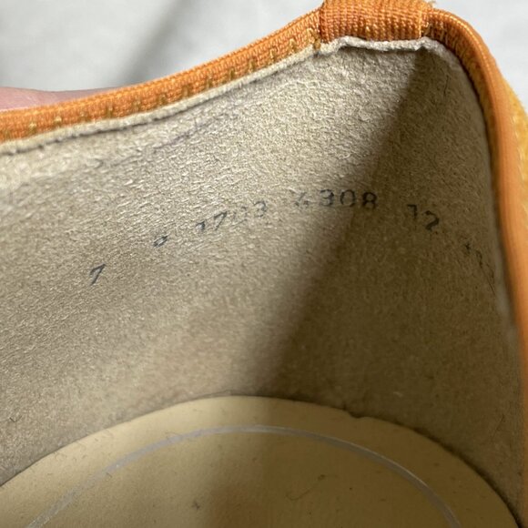 ARALuftpolster High Soft Shoes Flats Womens Sz 7 Orange Suede Cushioned Insole - Picture 10 of 10